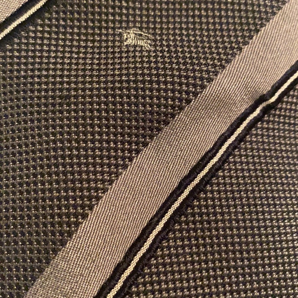 Men’s Burberry Tie - Picture 4 of 4